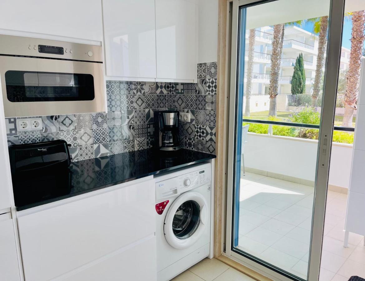 Angies Marina Apartment, Includes 2 Free Passes For The Marina Pool * Lagos