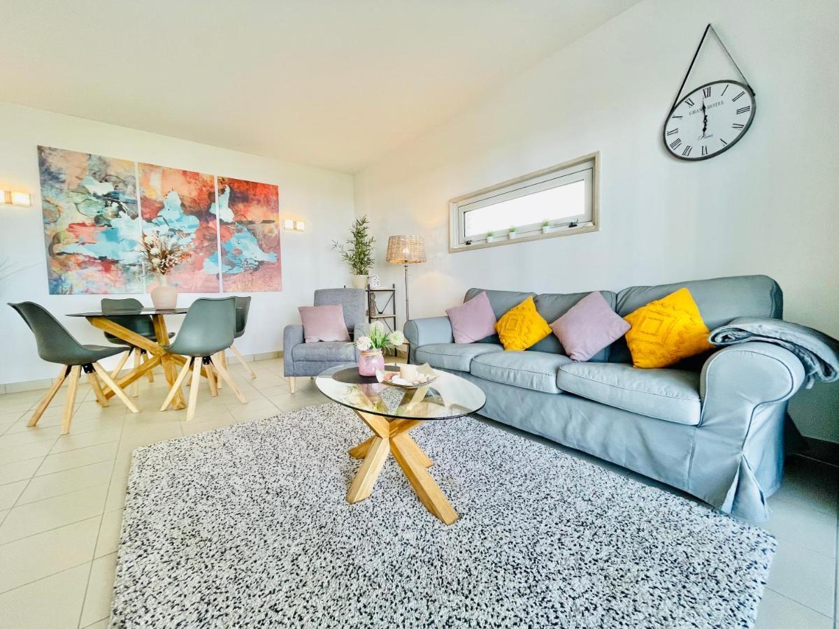 Angies Marina Apartment, Includes 2 Free Passes For The Marina Pool * Lagos